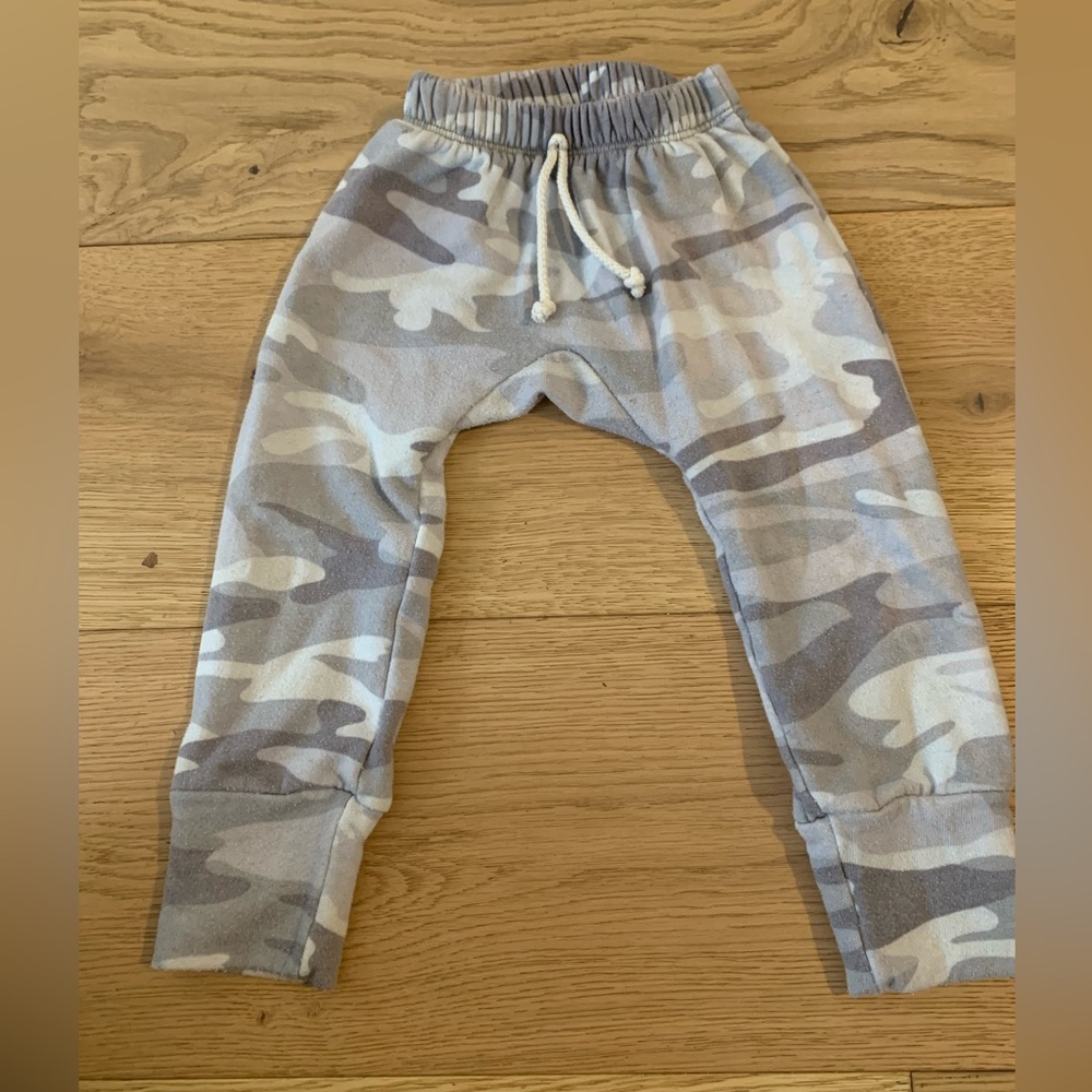 Childhoods Clothing